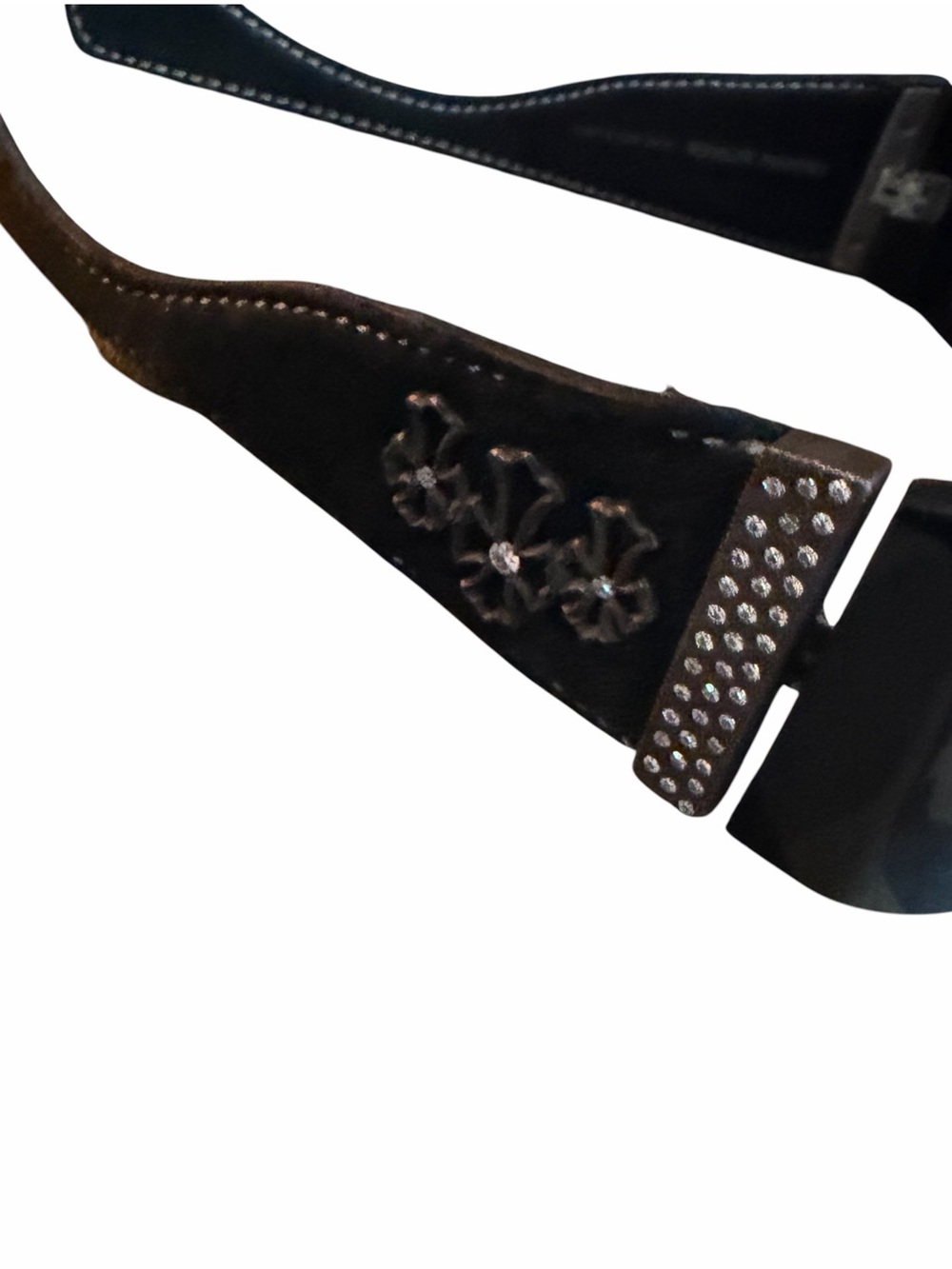 Chrome Hearts Hard James Pony
Hair Diamond Sunglasses - Picture 6 of 12